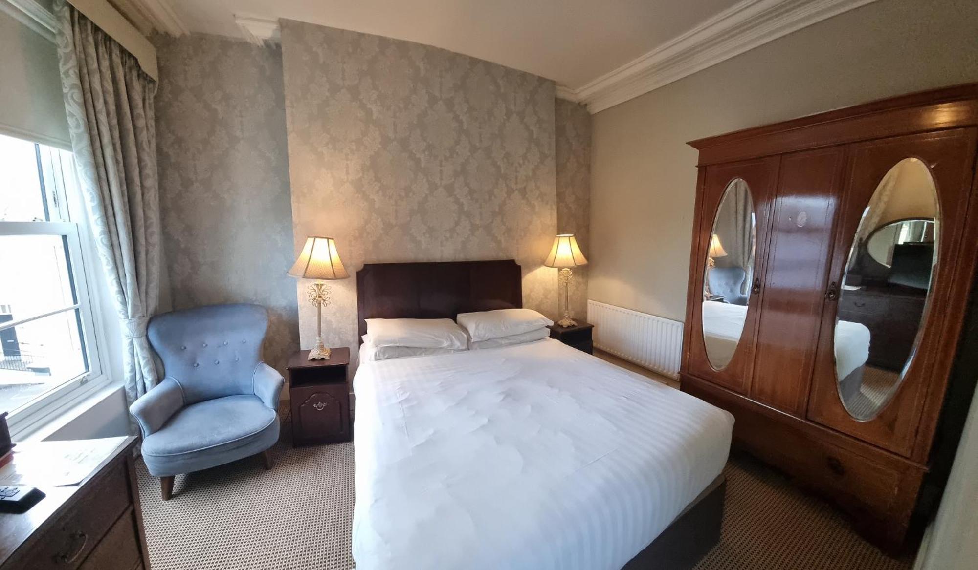 مبيت وإفطار Charlemont House Moy الغرفة الصورة