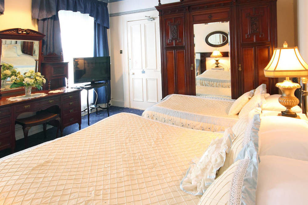 مبيت وإفطار Charlemont House Moy المظهر الخارجي الصورة